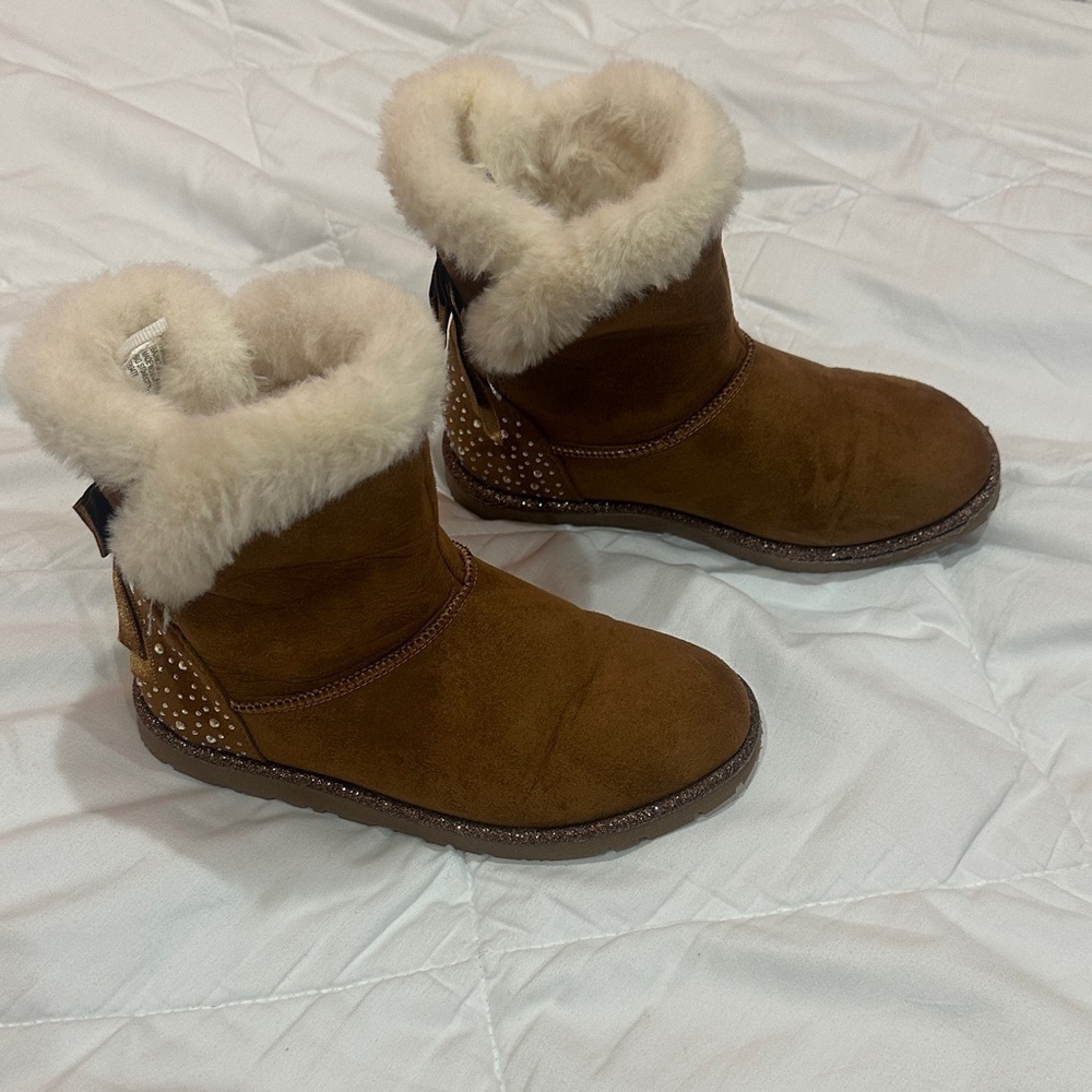 NEW Kids Lucky Brand Tan Suede Fur-Lined Boots size 12M